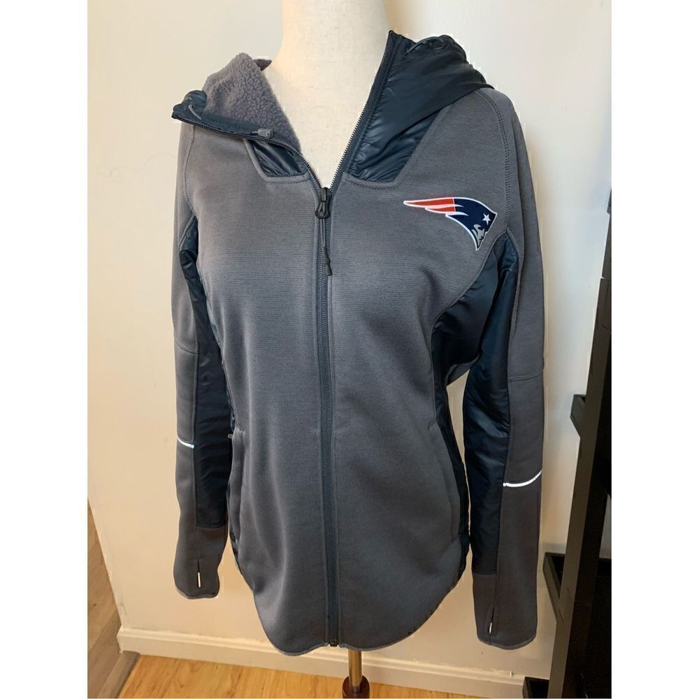 Patriots jacket with hood size small under armor women’s hoodie gray warm winte
